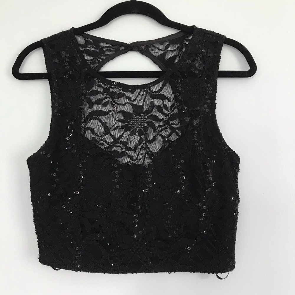 B. Darlin crop top